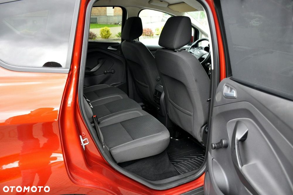 Ford C-MAX - 19