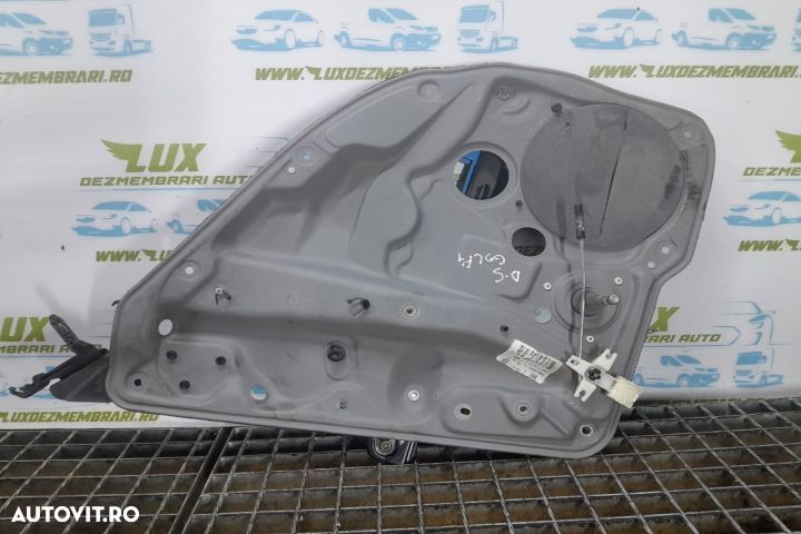 Macara geam dreapta spate 1j4839756d Volkswagen VW Golf 4  [din 1997 pana  2006] seria - 1