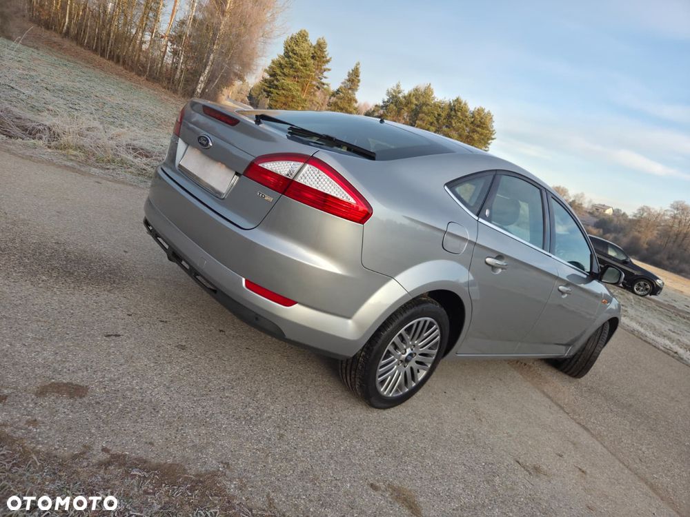 Ford Mondeo 1.8 TDCi Ghia - 5