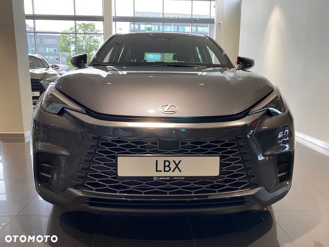 Lexus LBX 1.5 Hybrid - 5