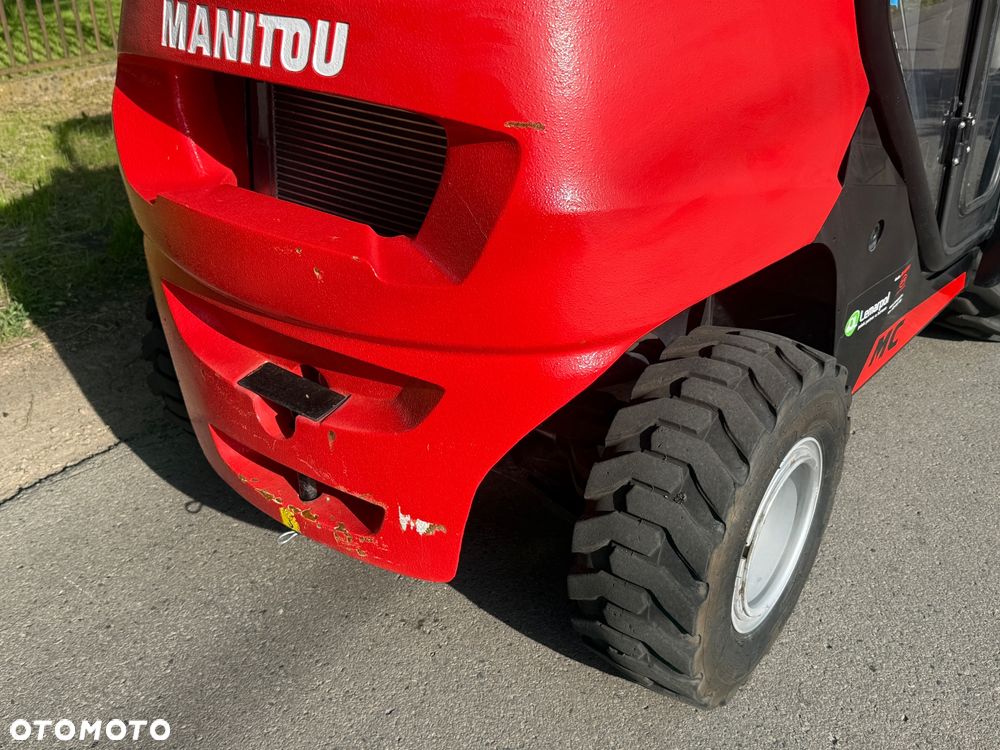 Manitou Terenowy Wózek Widłowy MC25-4 - 14