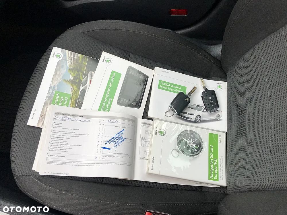 Skoda Octavia 1.6 TDI Elegance DSG - 39