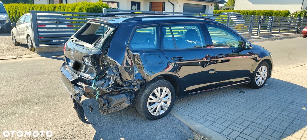 Volkswagen Golf Variant 1.6 TDI BMT Comfortline - 4