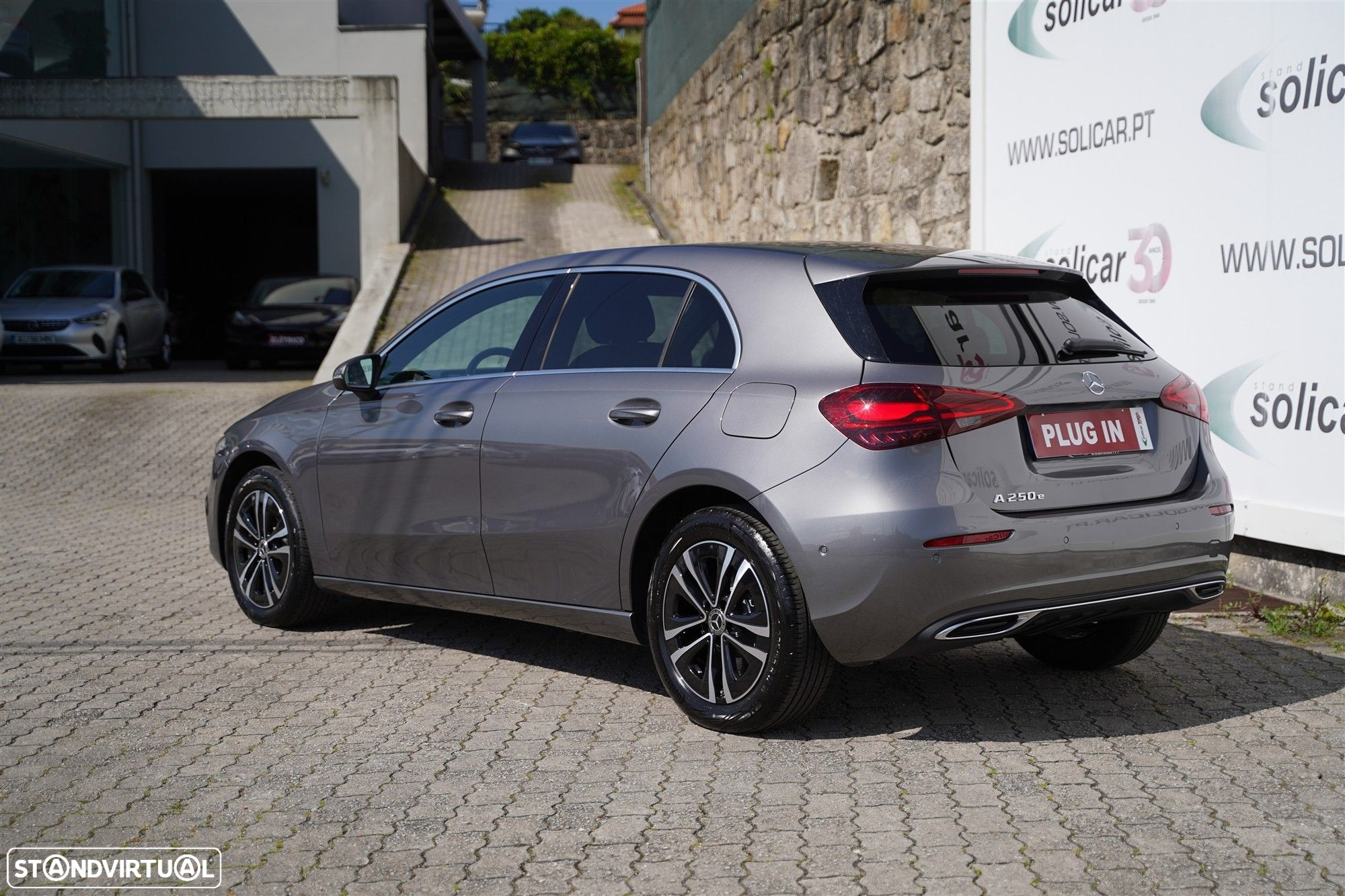 Mercedes-Benz A 250 e - 2