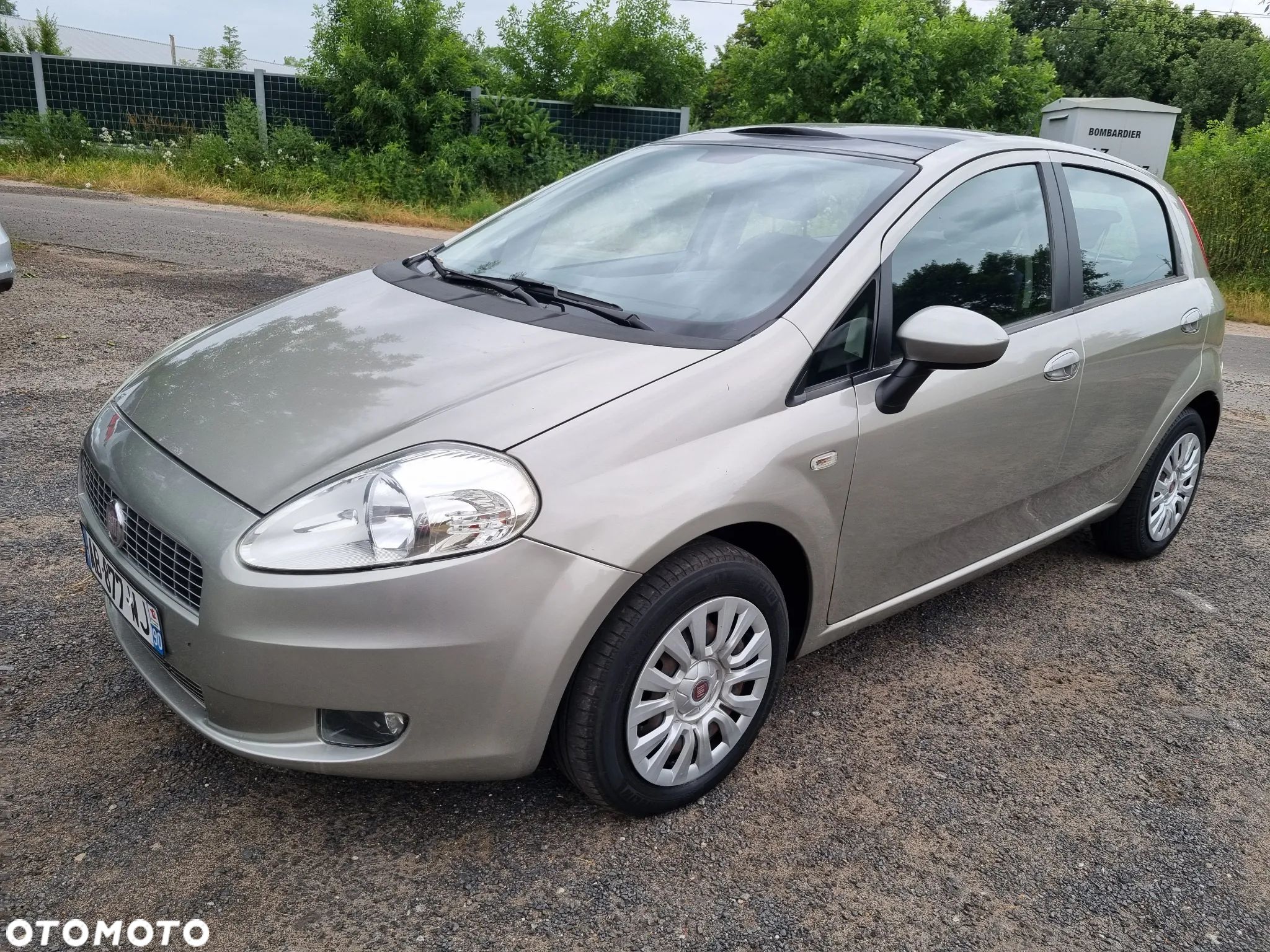 Fiat Grande Punto 1.4 8V Dualogic Speed - 1