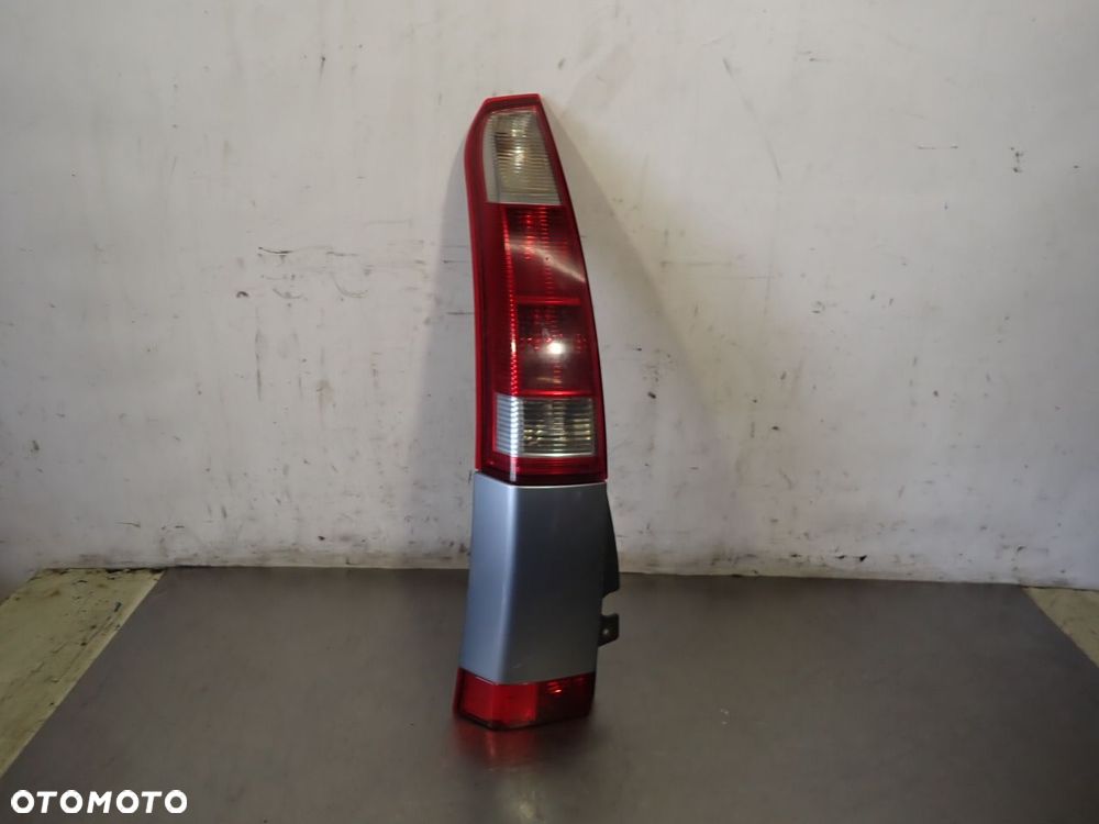 LAMPA LEWA TYLNA OPEL MERIVA A - 1