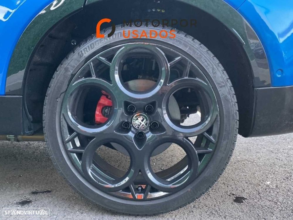 Alfa Romeo Tonale 1.3 Plug-In Hybrid Veloce e-AWD - 26