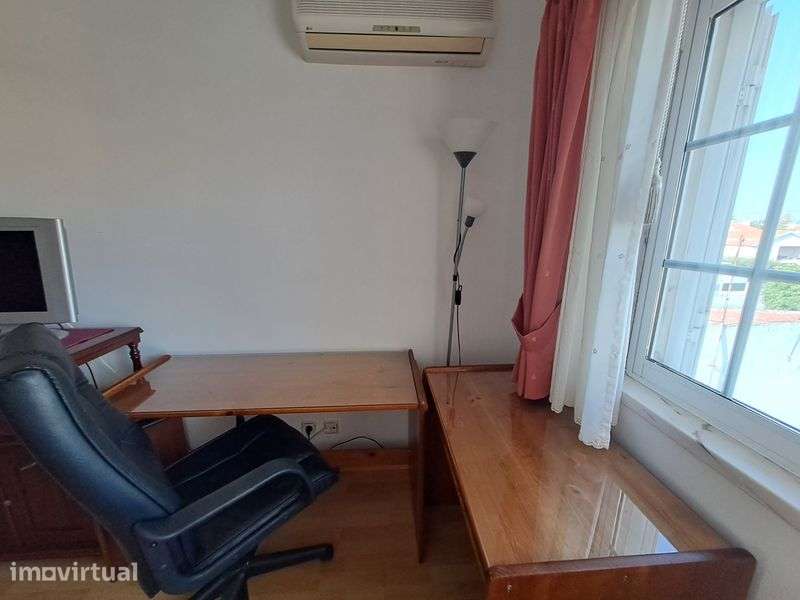 Quarto 30m2 em Moradia Parede Carcavelos - Grande imagem: 5/10