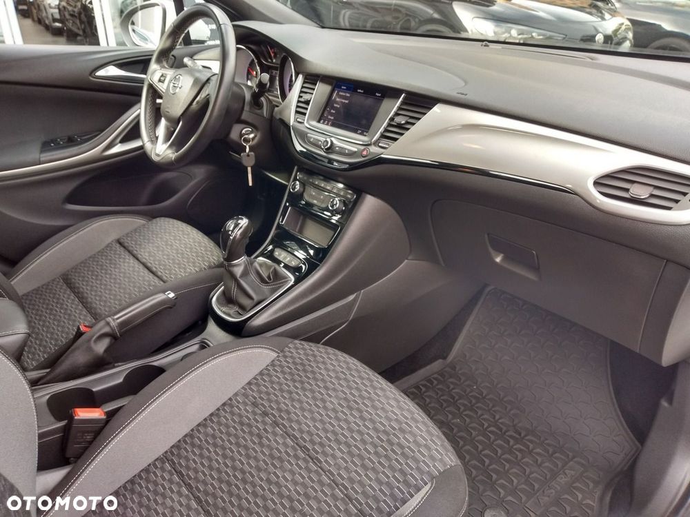 Opel Astra 2020