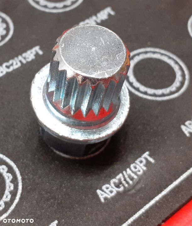 Nasadka adapter złodziejka do śrub Audi VW Seat Skoda VAG - 9