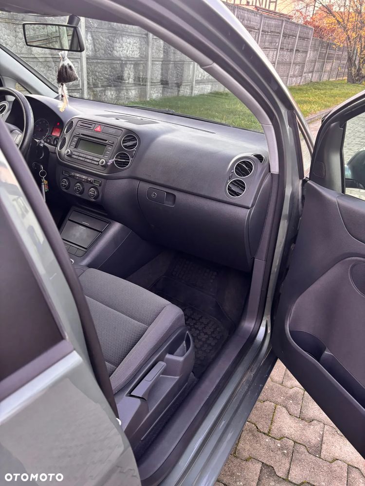 Volkswagen Golf 1.6 FSI Comfortline - 6
