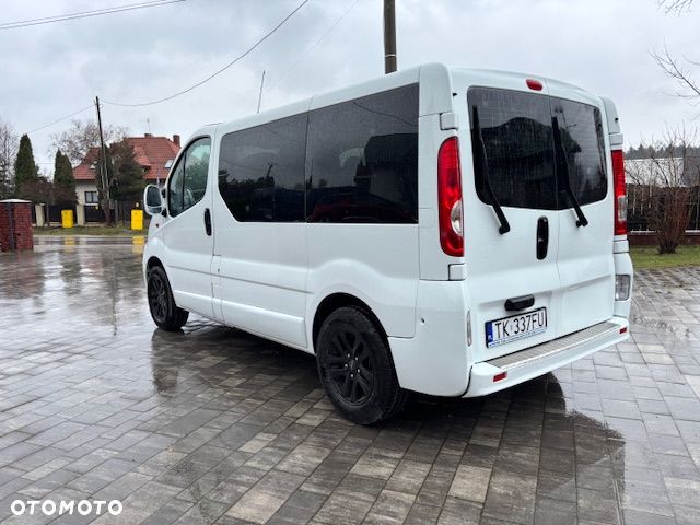 Opel Vivaro - 4