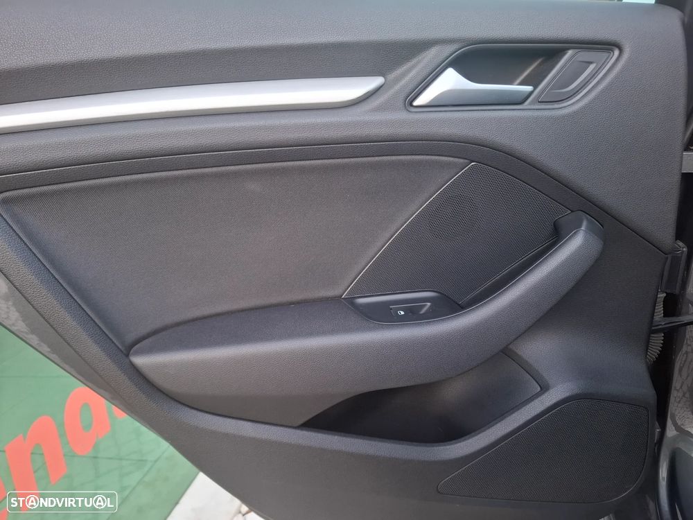 Audi A3 Limousine 1.6 TDI Advance - 35