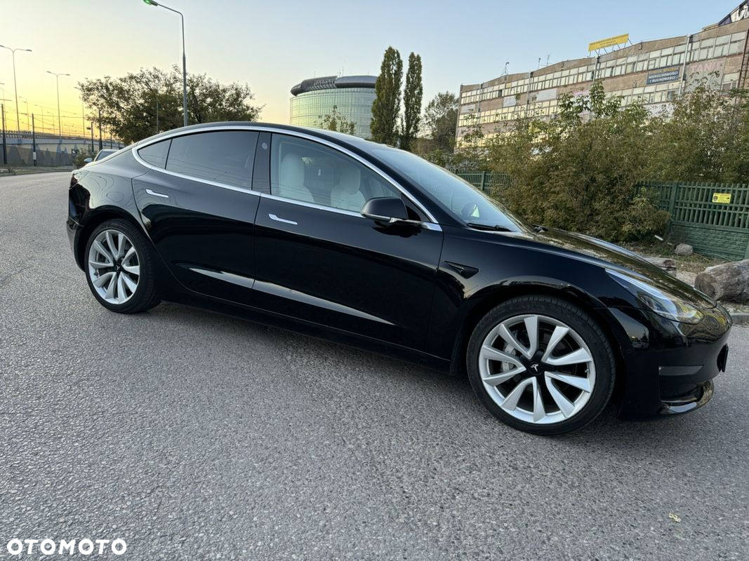 Tesla Model 3 Allradantrieb Dual Motor - 6