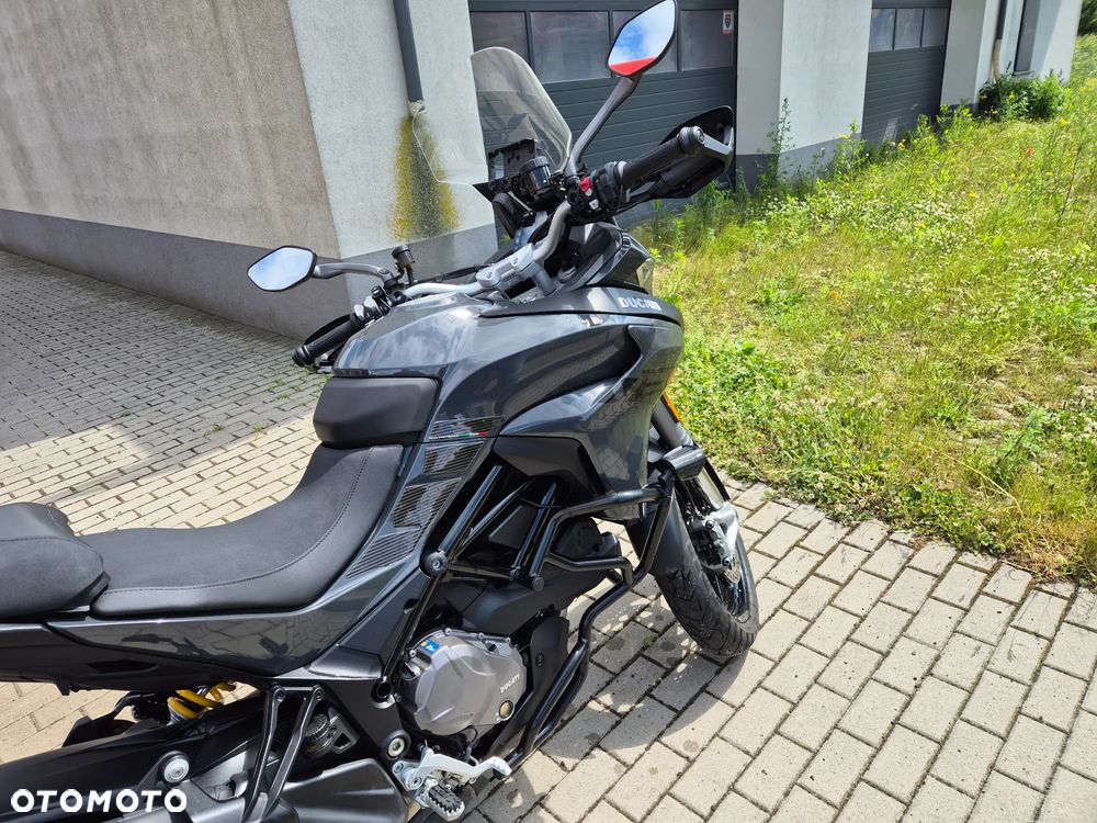 Ducati Multistrada - 4