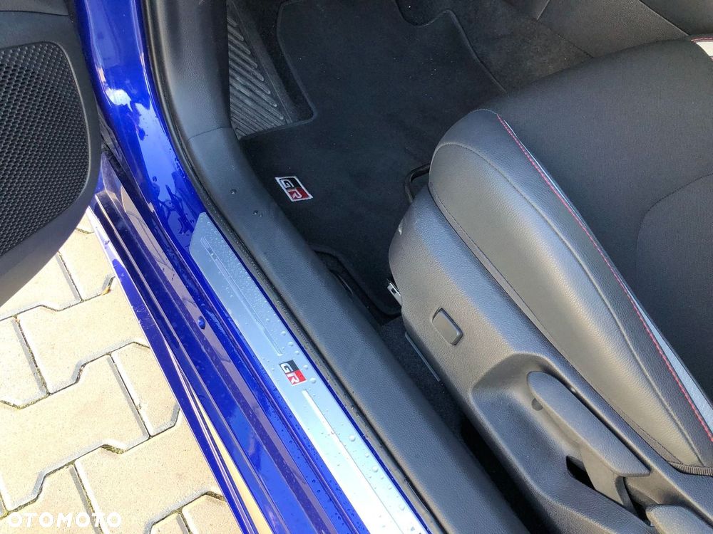 Toyota Corolla 2.0 Hybrid GR Sport Dynamic - 37