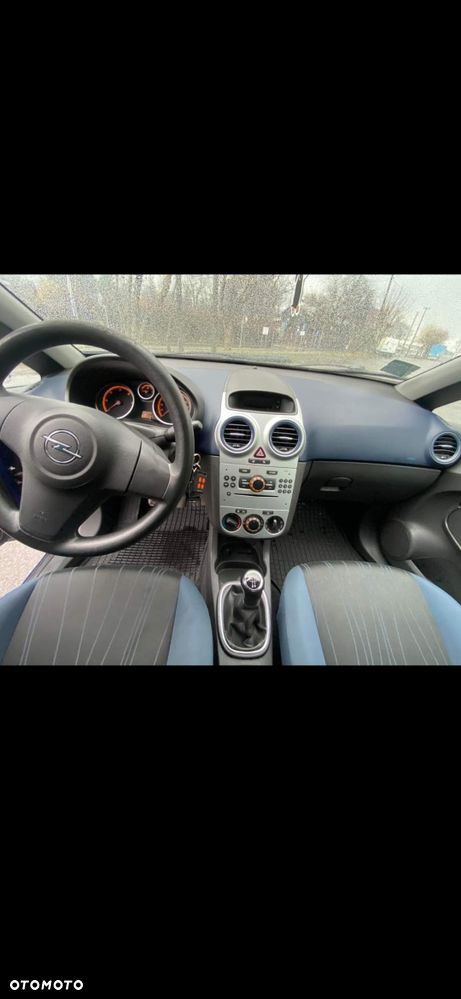 Opel Corsa - 3