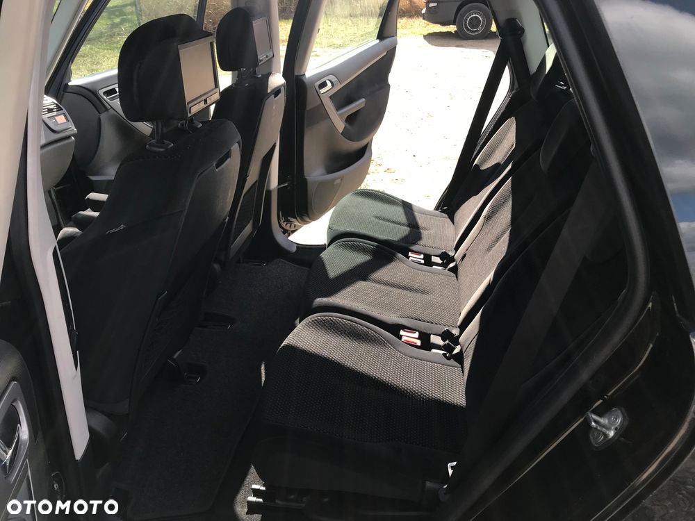 Citroën C4 Picasso 2.0 16V EGS6 Style - 12