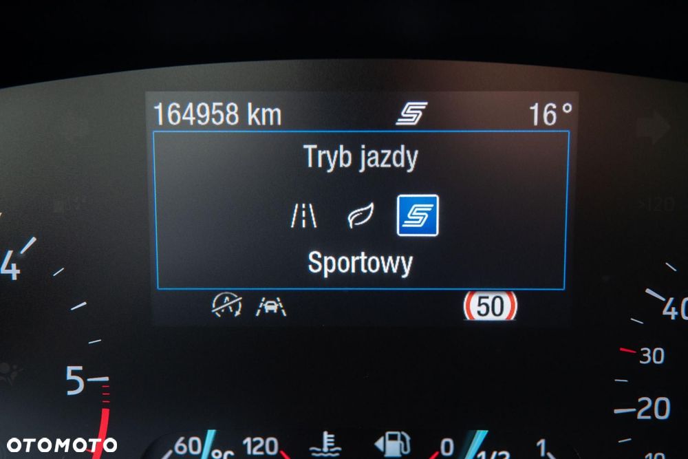 Ford Focus 1.5 EcoBlue Connected - 34