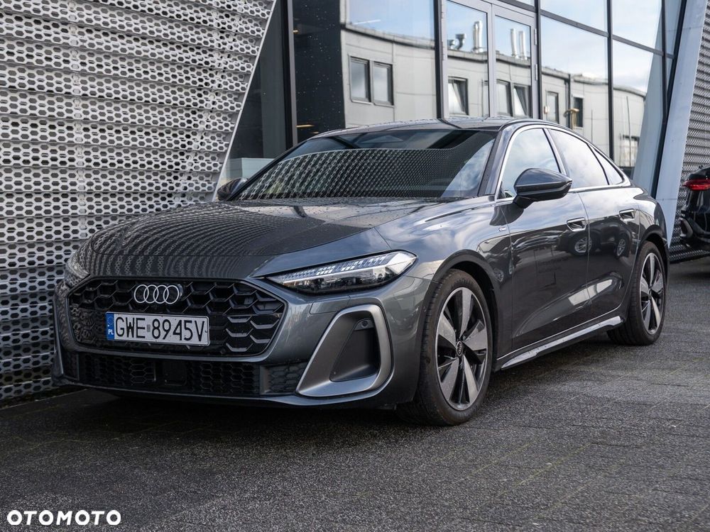 Audi A5 Limousine - 1