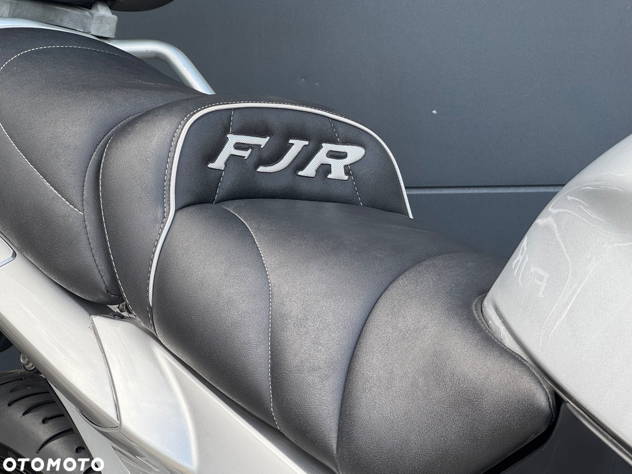 Yamaha FJR - 9