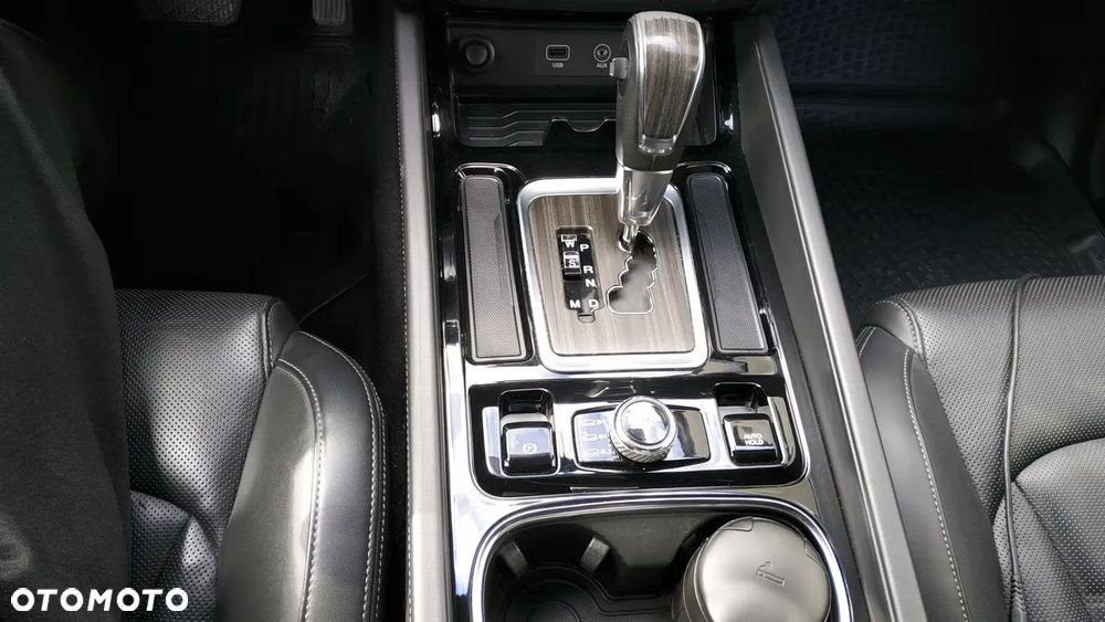 SsangYong/KGM Rexton 2.2 e-XDi 220 4WDAut Crystal - 12
