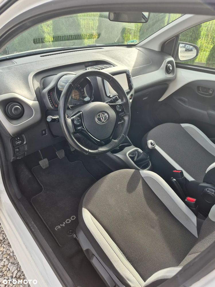 Toyota Aygo - 32