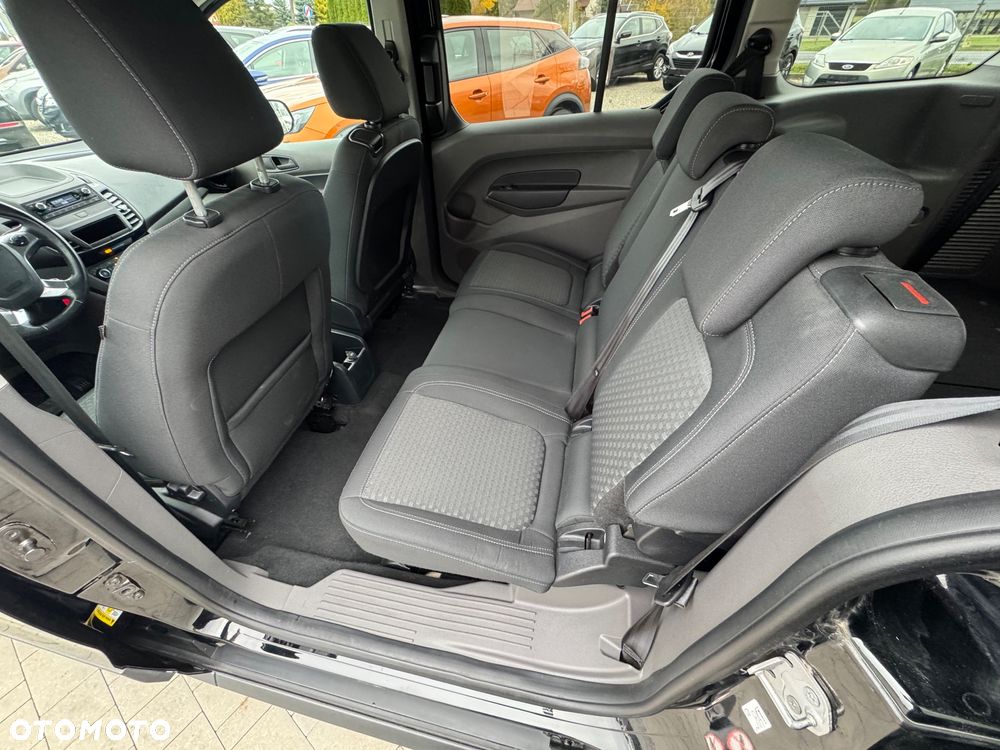 Ford Transit Connect - 14