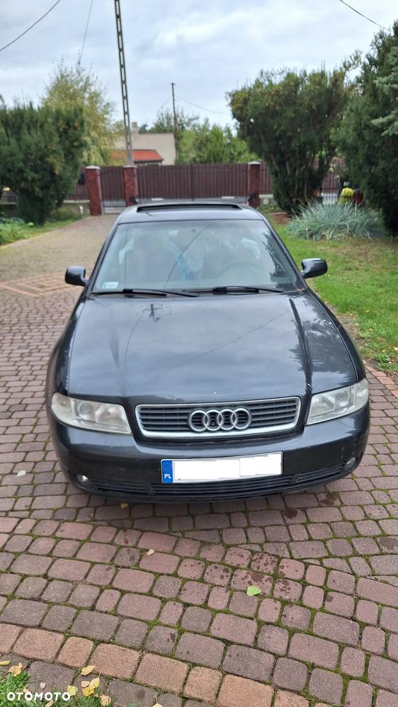 Audi A4 Limousine - 9