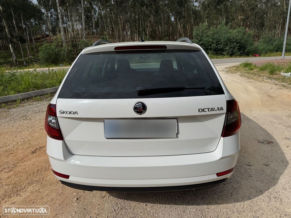 Skoda Octavia Break 1.6 TDi Style - 6