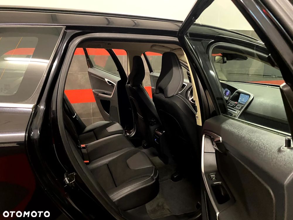 Volvo XC 60 D3 Summum - 24