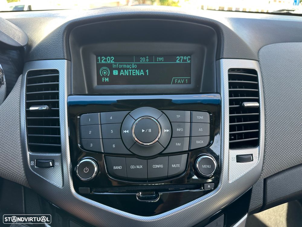 Chevrolet Cruze 2.0 VCDi LT - 22