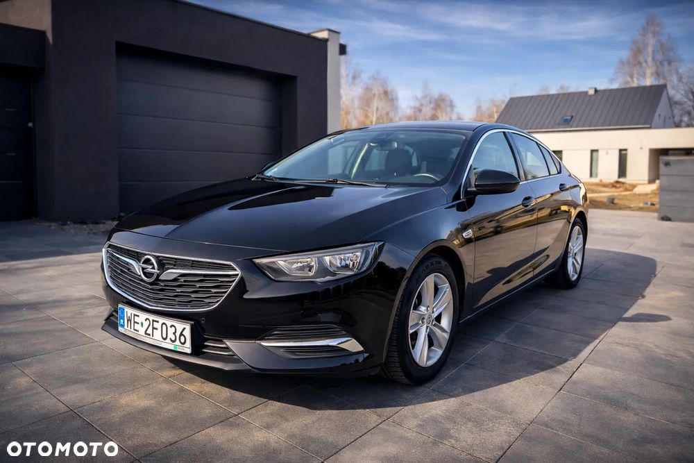 Opel Insignia 1.6 CDTI Enjoy S&S - 1