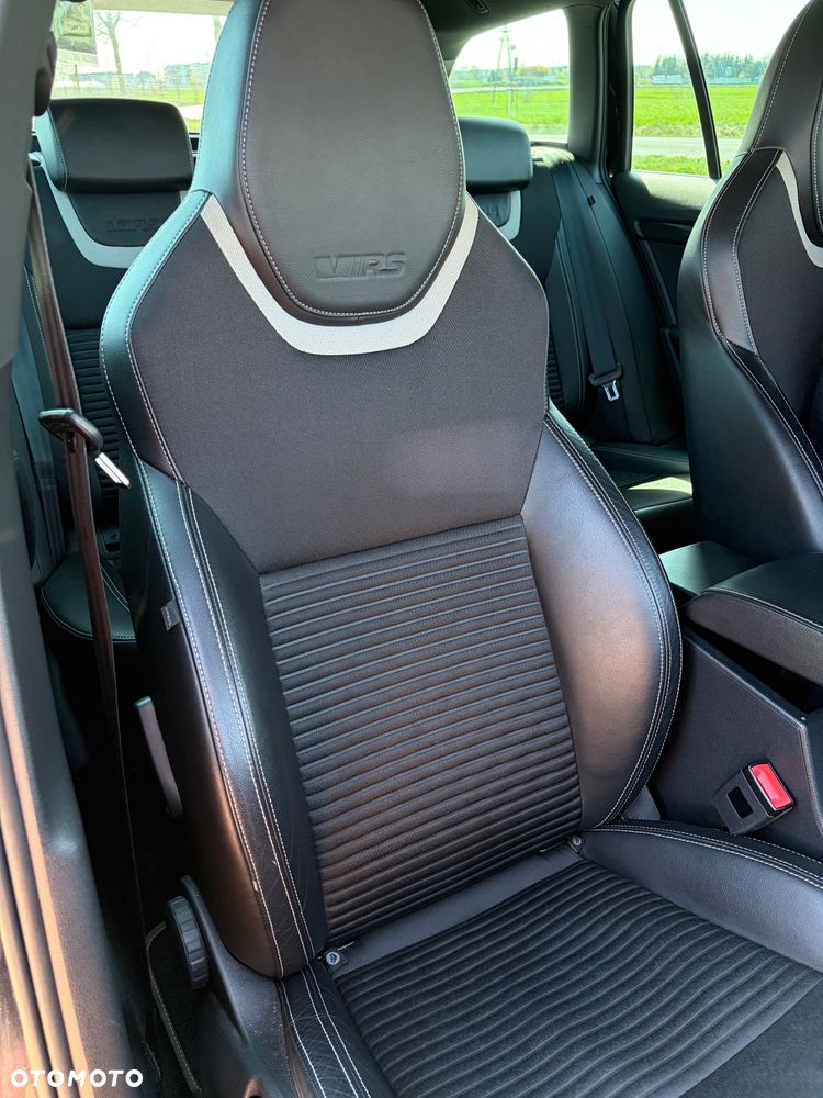 Skoda Octavia 2.0 TDI RS DSG - 12