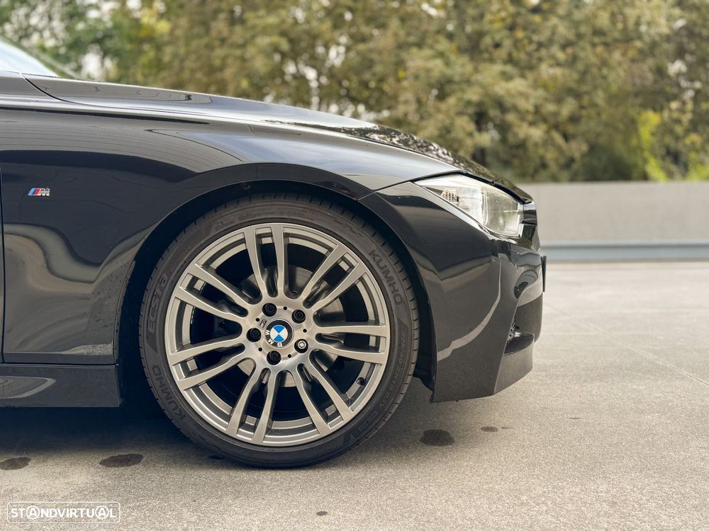 BMW 320 d Touring Pack M - 13