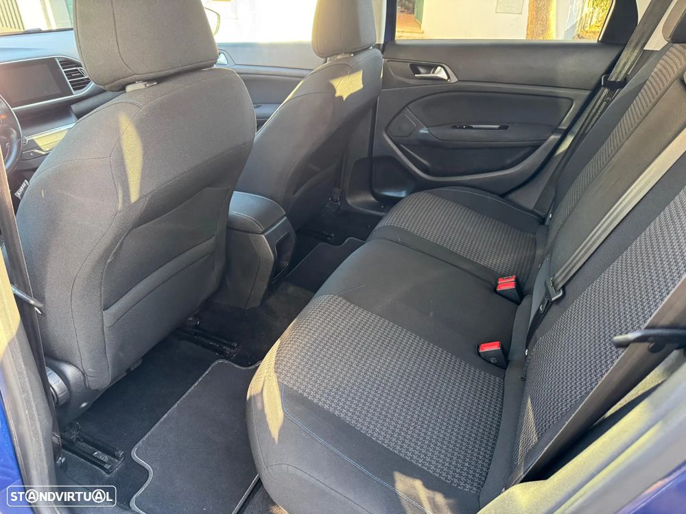 Peugeot 308 SW 1.5 BlueHDi Style - 11