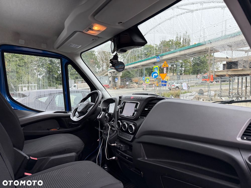 Iveco DAILY - 21