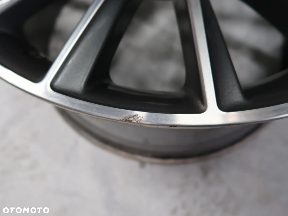 23 Felga Aluminiowa Mercedes A222 4010500 20" - 3