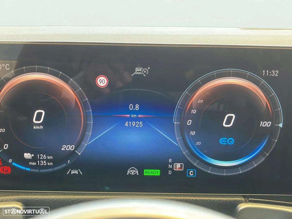 Mercedes-Benz EQB 300 4Matic Progressive - 13