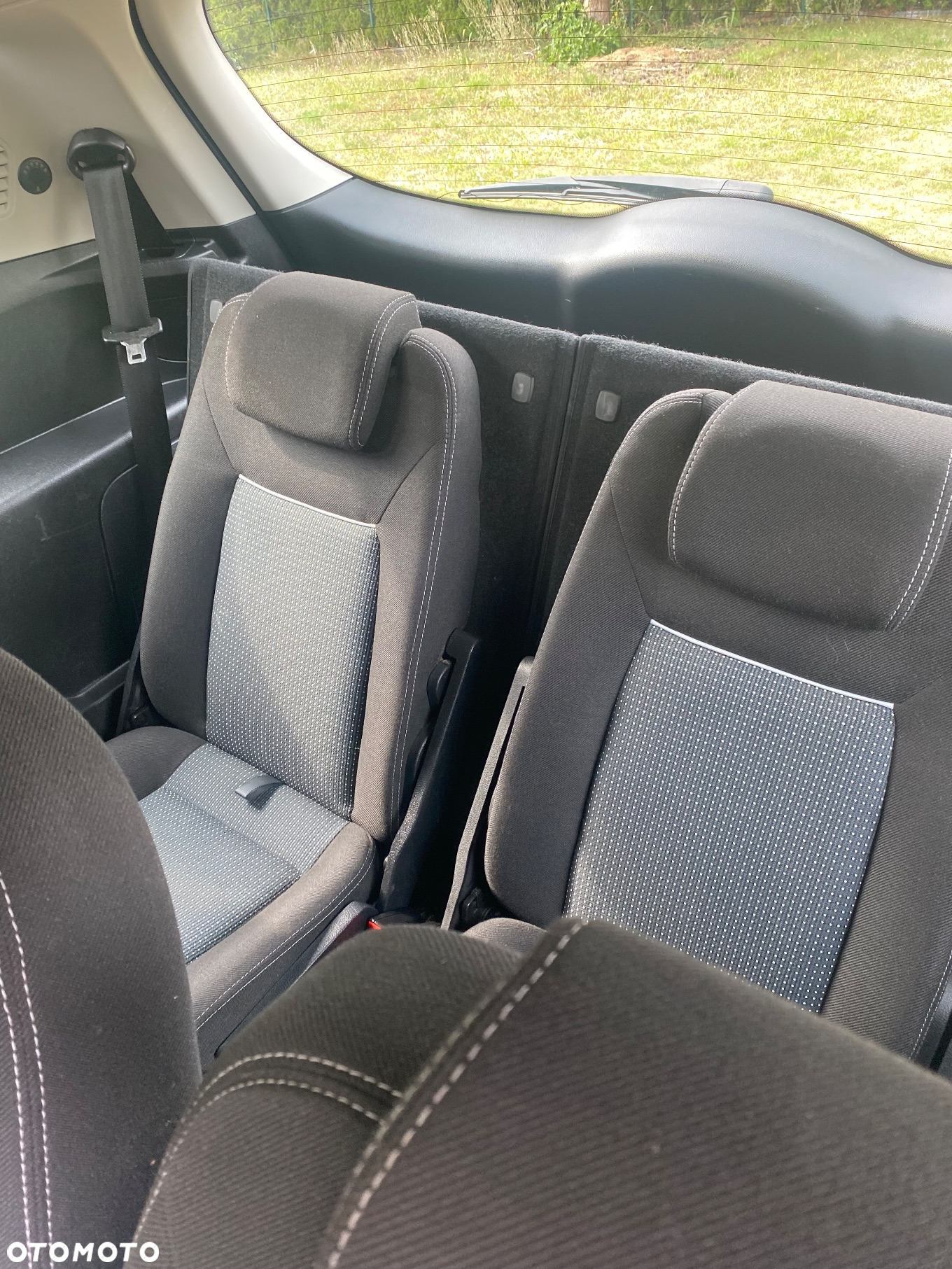 Ford S-Max 2.0 Ambiente - 12