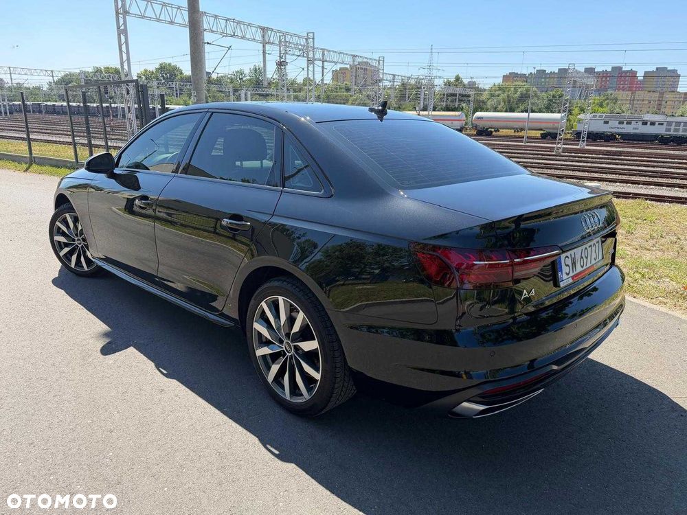 Audi A4 Limousine - 2