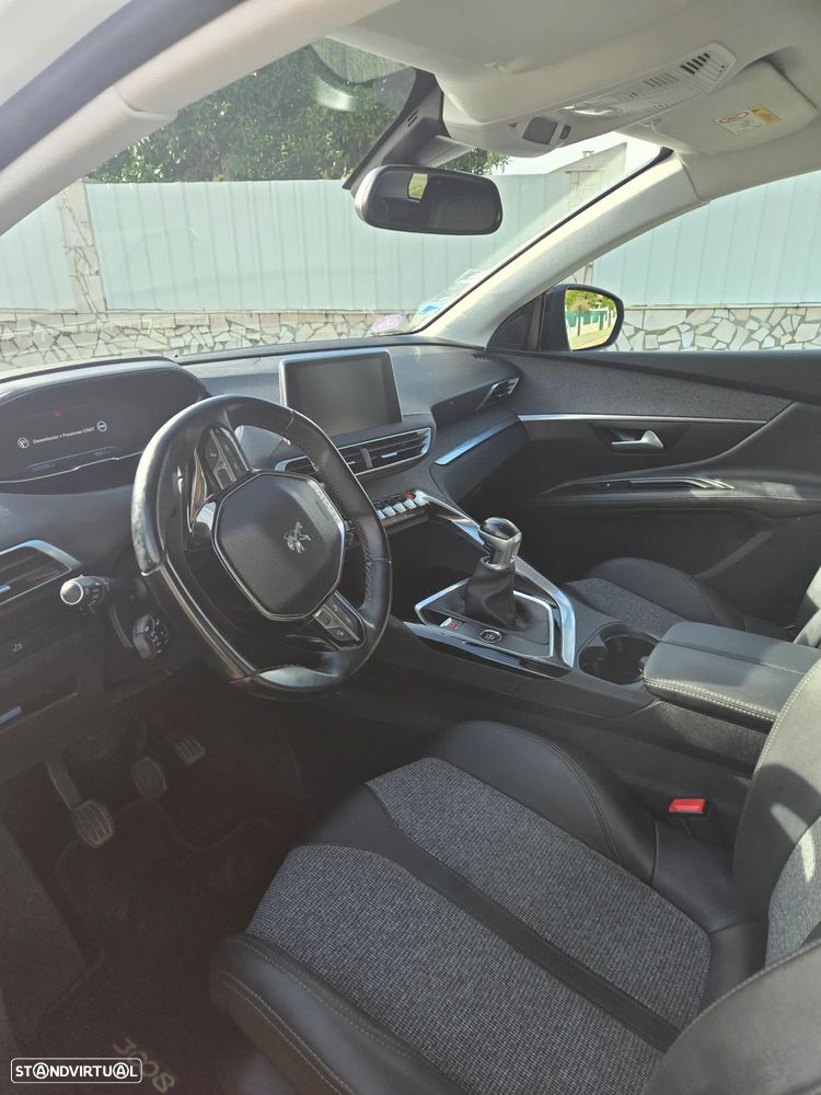 Peugeot 3008 PureTech 130 Stop & Start Allure - 8