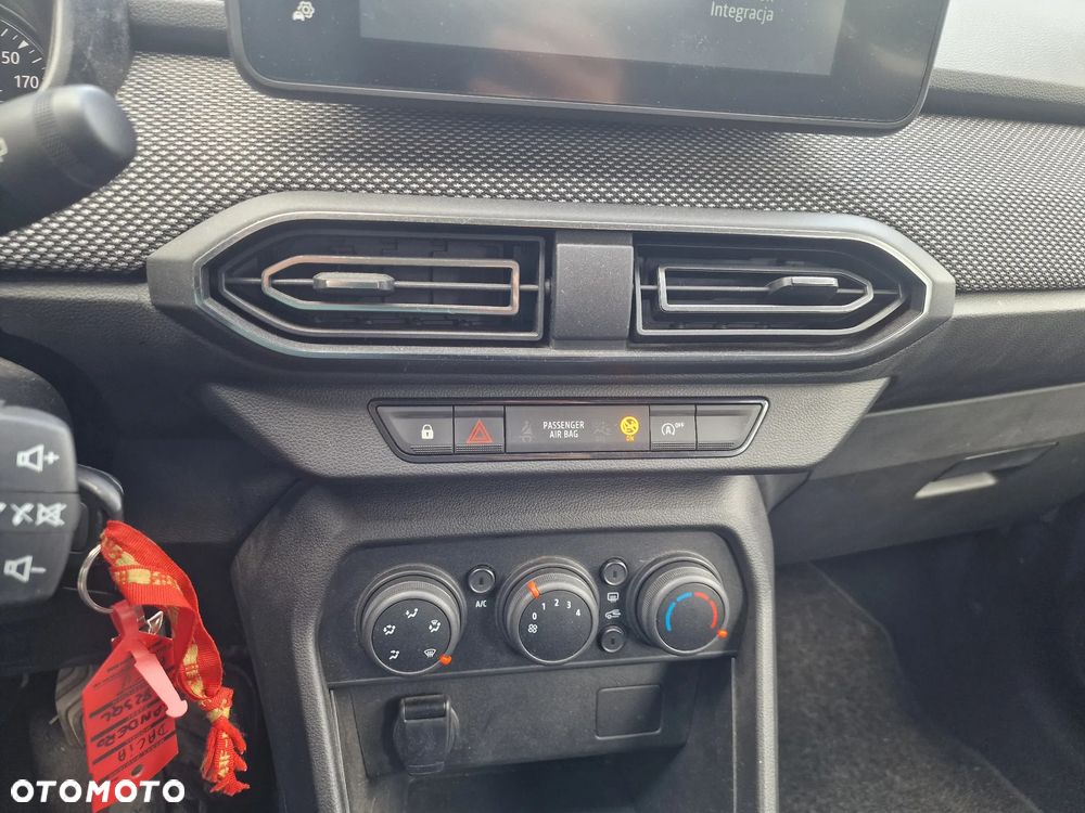 Dacia Sandero SCe 65 Essential - 34