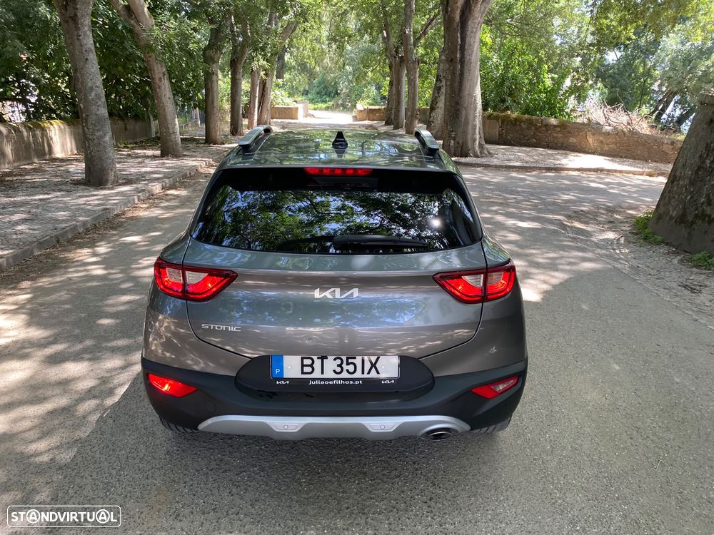 Kia Stonic 1.2 MPi Vibe - 17