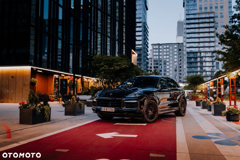 Porsche Cayenne GTS - 2
