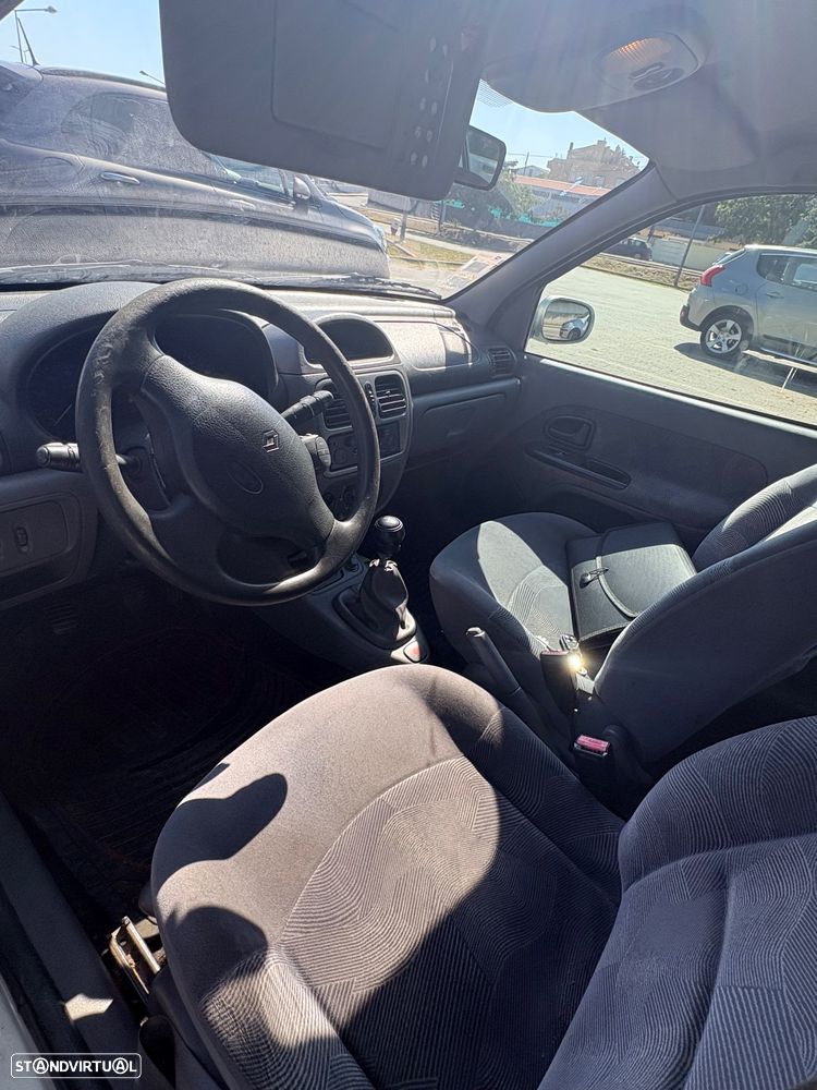 Renault Clio 1.2 - 4