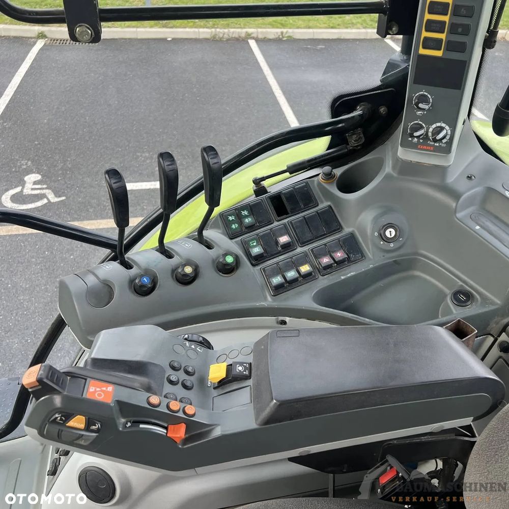 Claas Arion 620CIS - 5