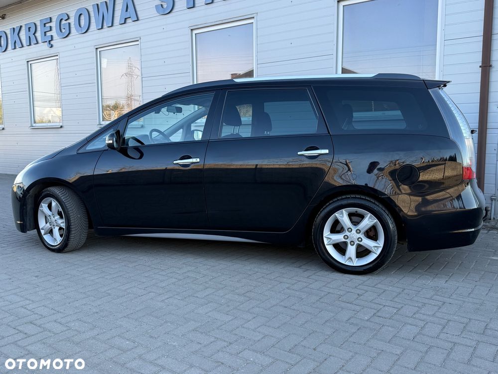 Mitsubishi Grandis - 5