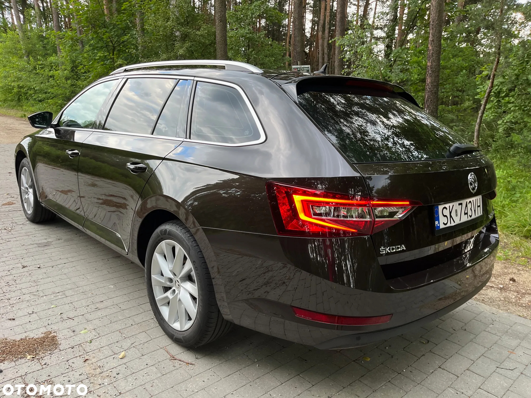 Skoda Superb 2.0 TDI Style - 14