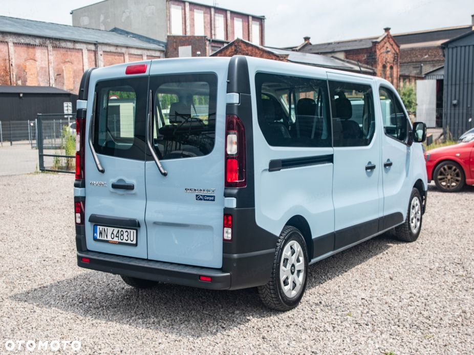 Renault Trafic - 11